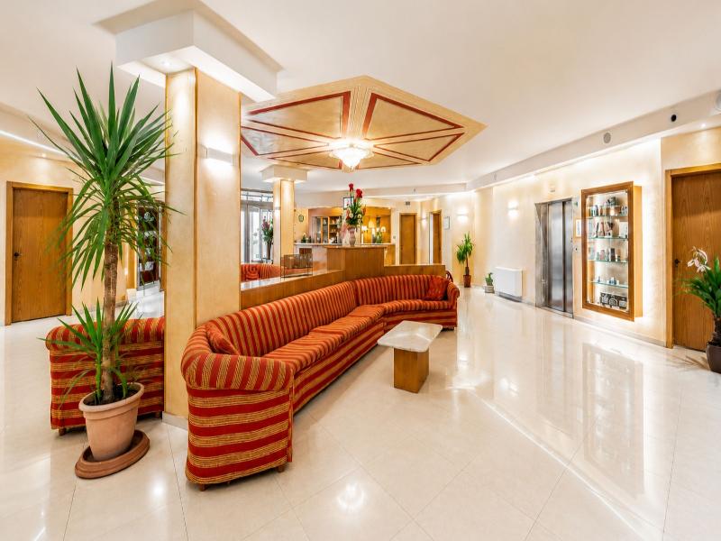 Phi Hotel Pianfei image