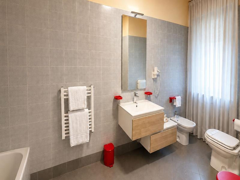 Phi Hotel Pianfei image