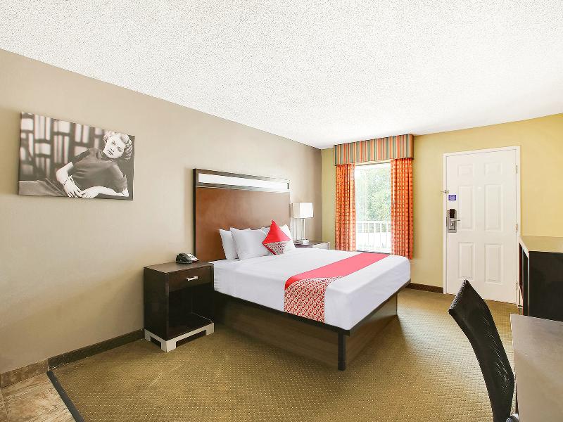 OYO Hotel Texarkana Trinity AR Hwy I-30 GA image