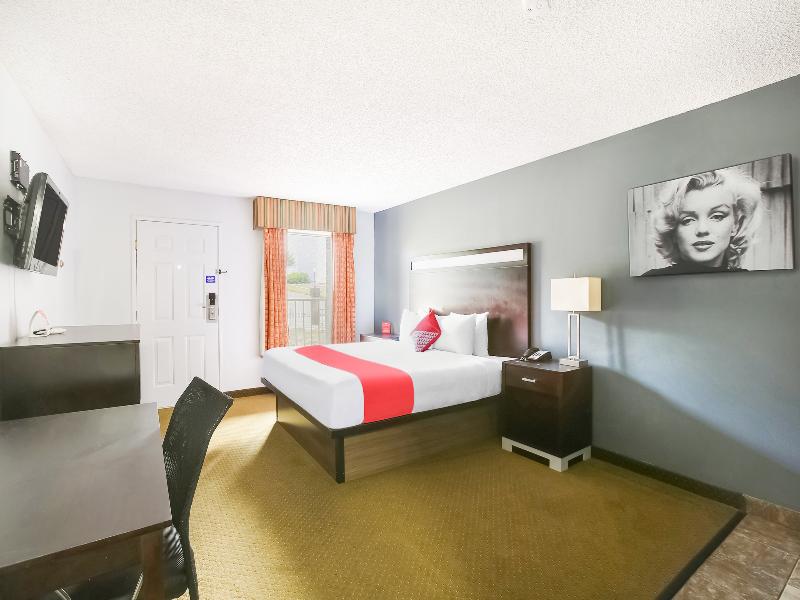 OYO Hotel Texarkana Trinity AR Hwy I-30 GA image