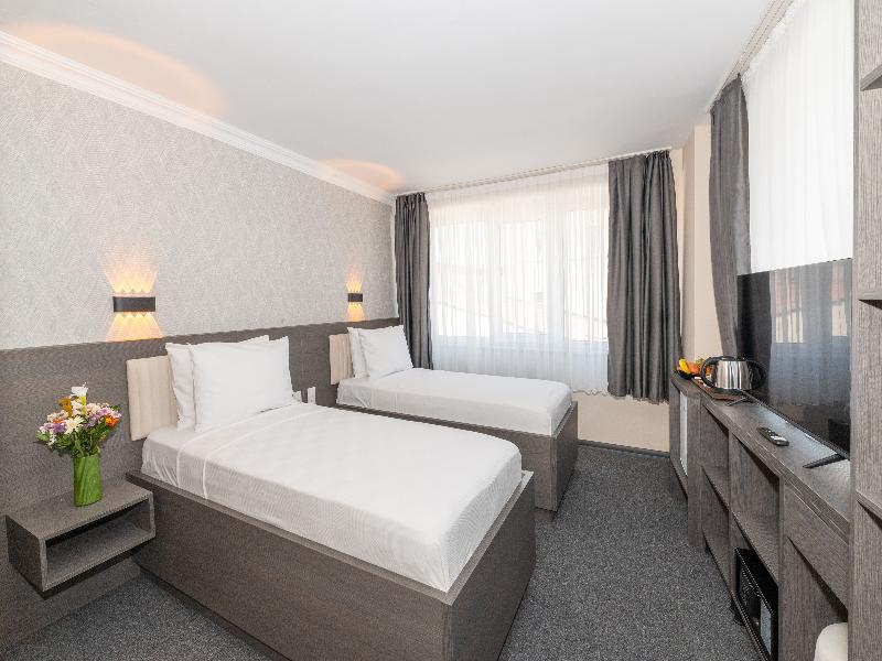 Mays By Rich Hotel image
