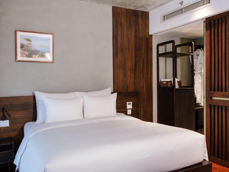 Marisol Hotel image
