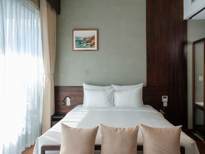 Marisol Hotel image