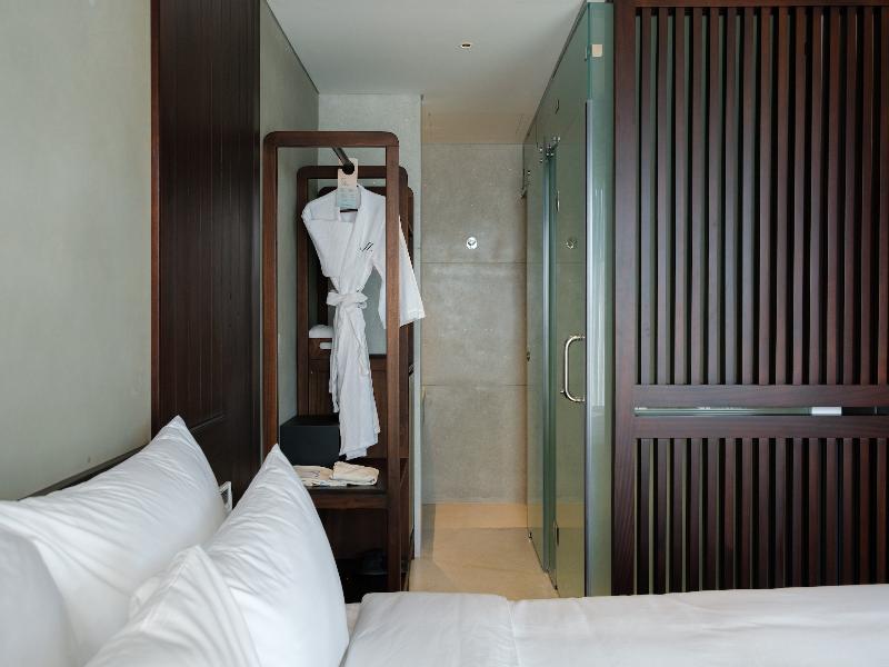 Marisol Hotel image