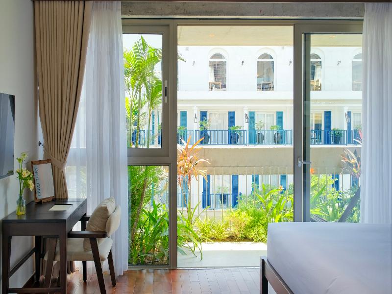 Marisol Hotel image