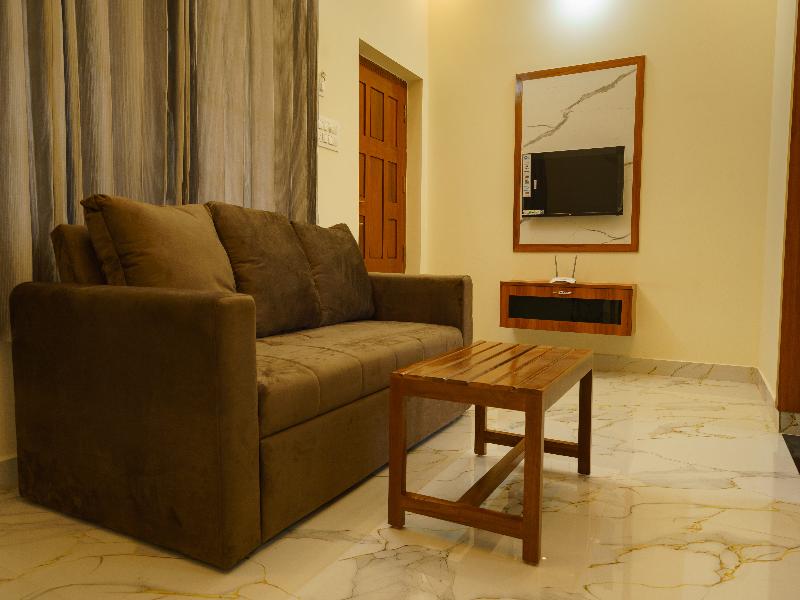 Gayathri Nest image