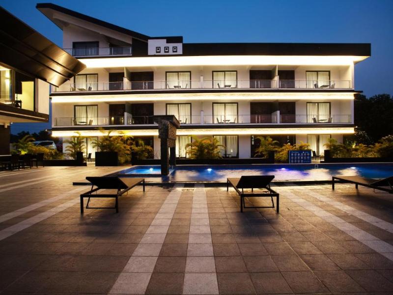 Crystal Village Nagoa image