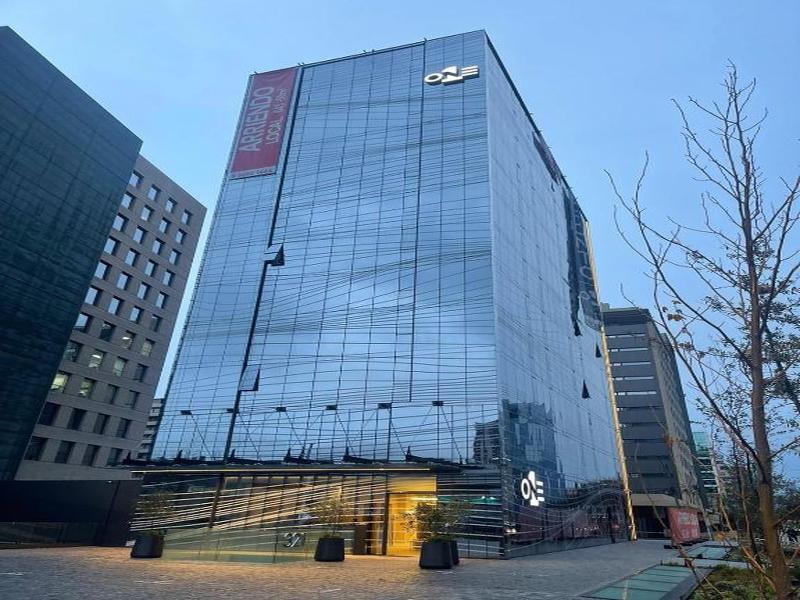 One Manquehue Aparthotel image