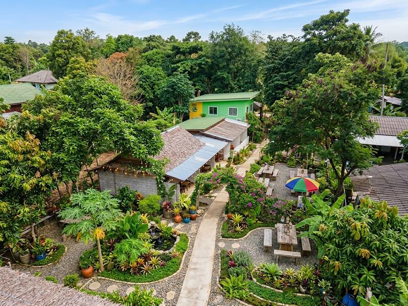 Le Panpurie Koh Lanta Resort image