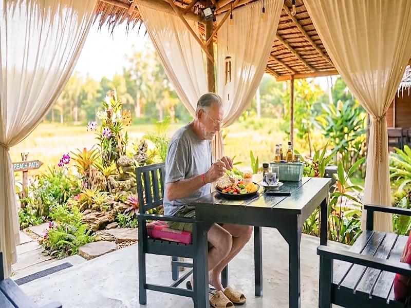 Le Panpurie Koh Lanta Resort image