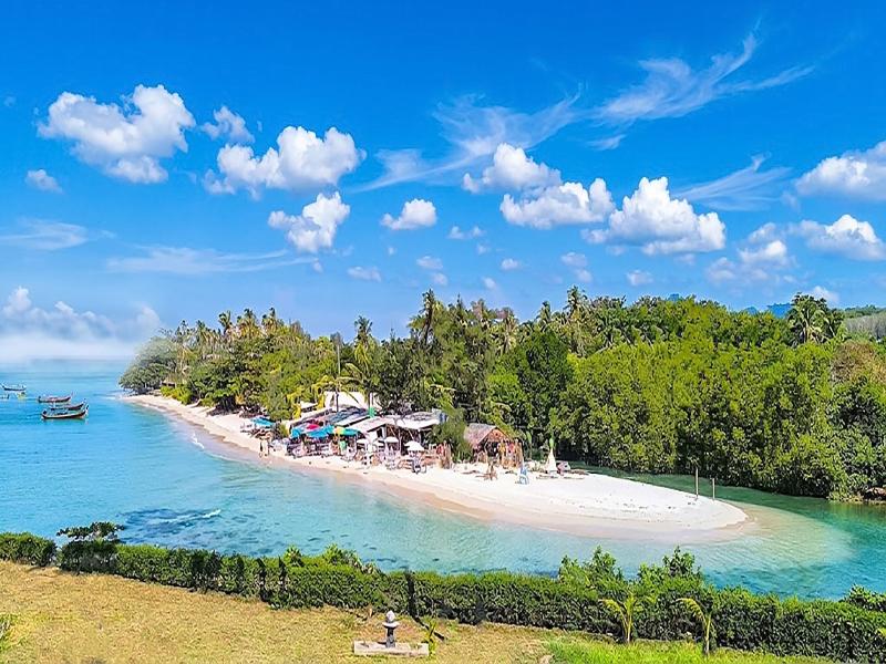Le Panpurie Koh Lanta Resort image
