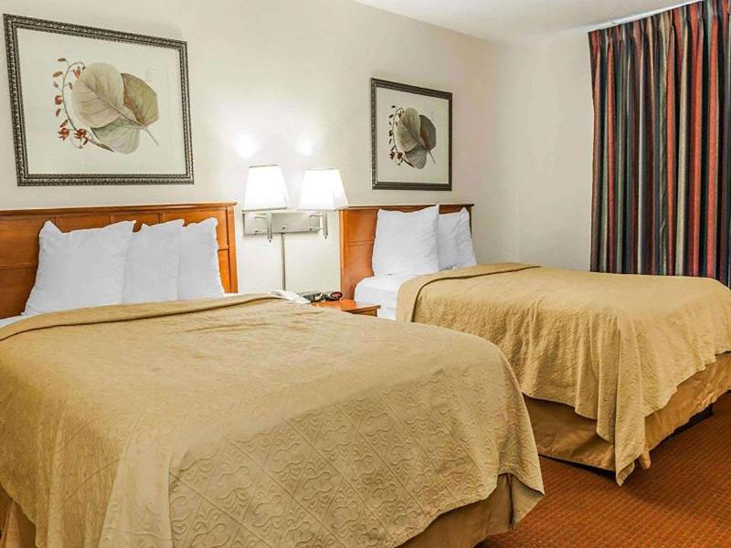 Baymont by Wyndham Indianapolis East image