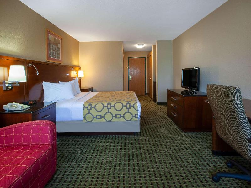 Baymont by Wyndham Franklin image