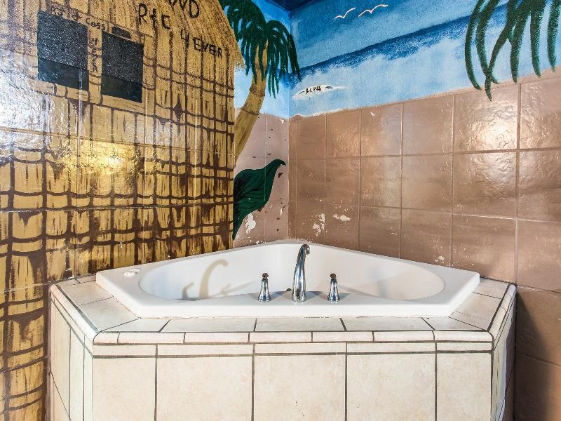 Surestay By Best Western Oklahoma City West image