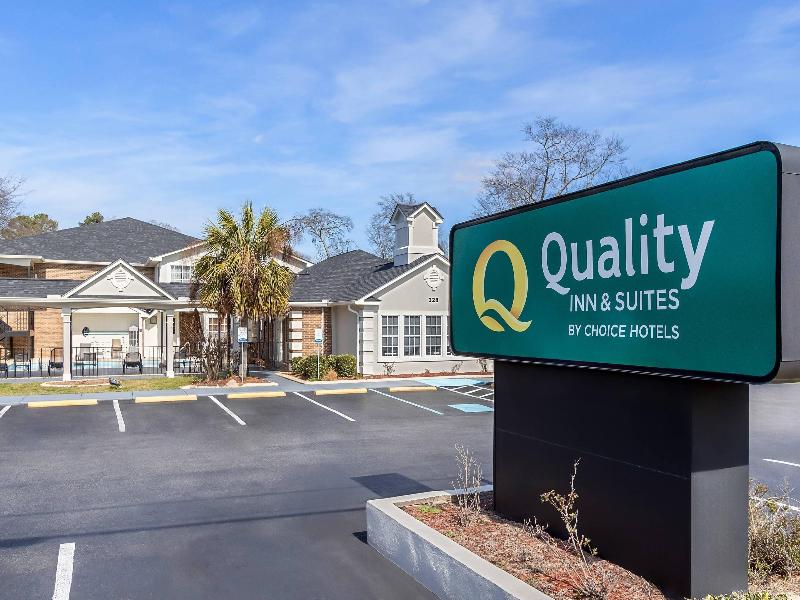 Quality Inn & Suites Lexington image
