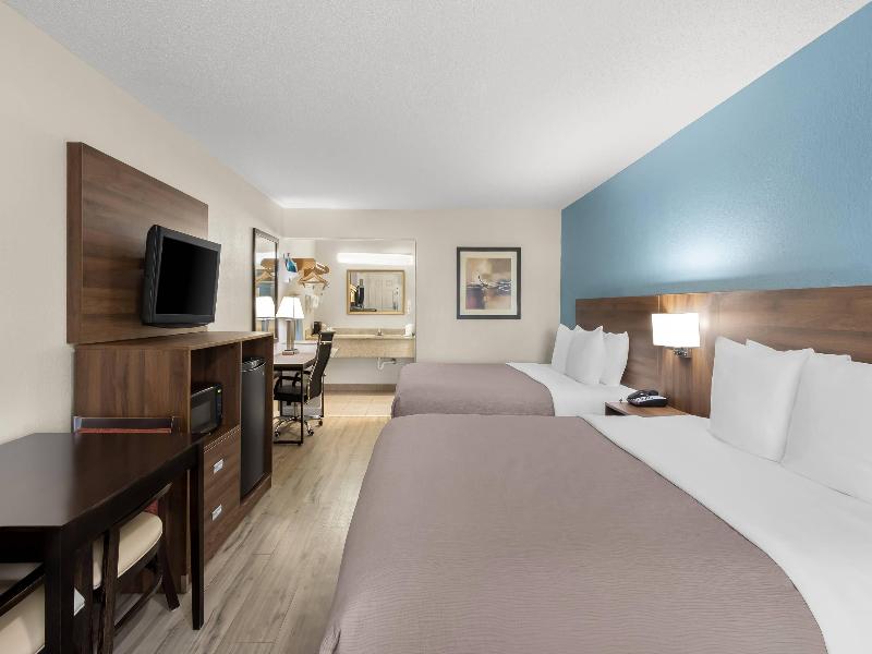 Quality Inn & Suites Lexington image