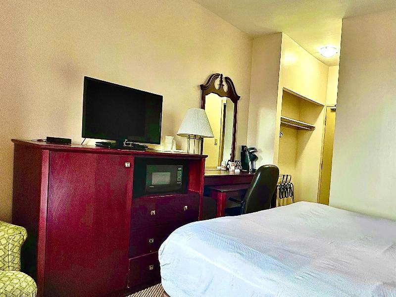 Econo Lodge City Centre Kingston image