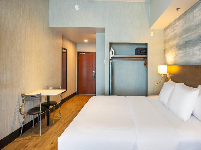 Quality Inn & Suites Lévis image