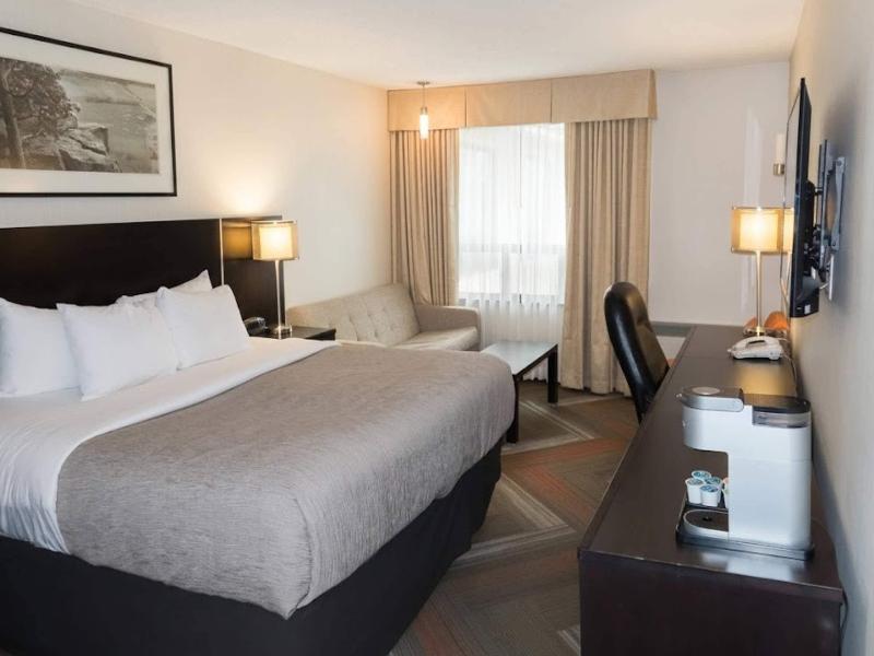Quality Hotel Burlington image