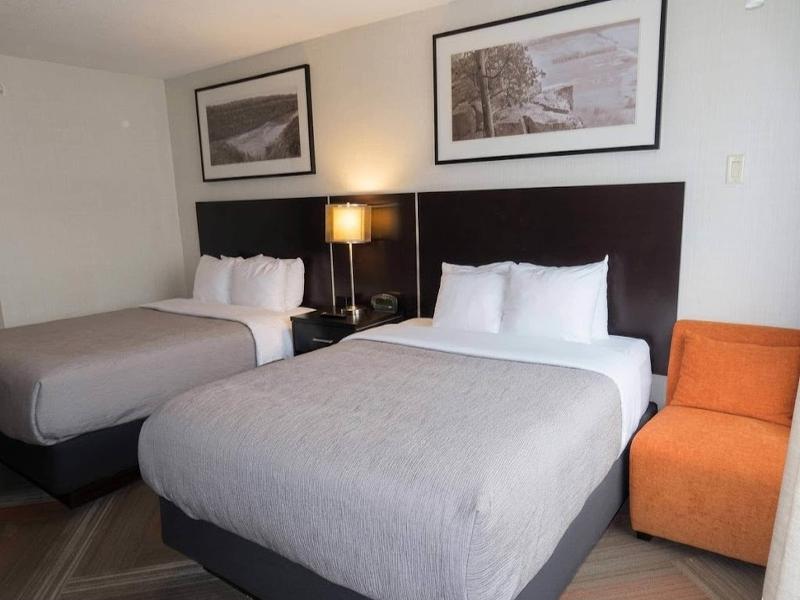 Quality Hotel Burlington image