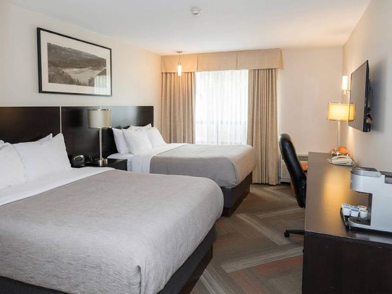 Quality Hotel Burlington image