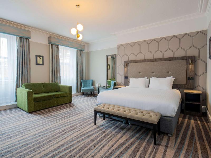 The Queen at Chester Hotel, Handwritten Collection image