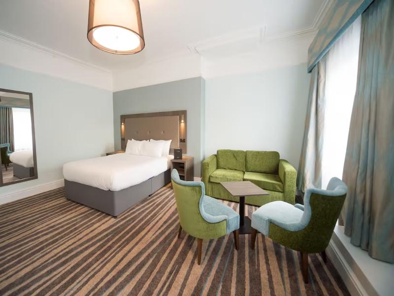 Wrexham Llyndir Hotel by Belvilla image