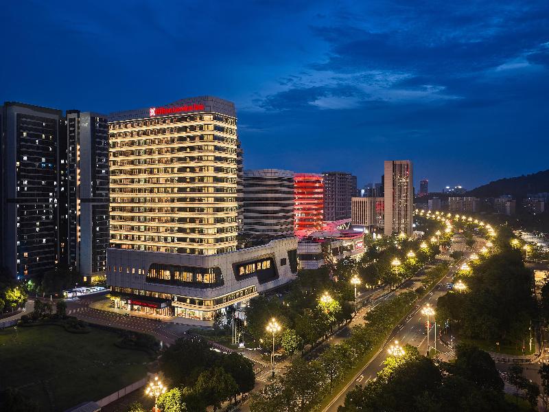 Hilton Garden Inn Guangzhou Huangpu Luogang Scienc image
