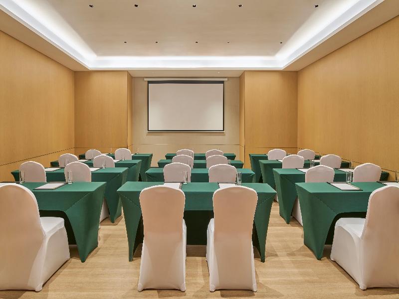 Hilton Garden Inn Guangzhou Huangpu Luogang Scienc image