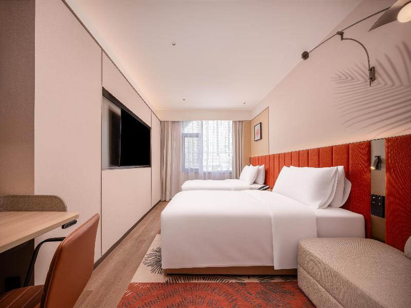 Hilton Garden Inn Beijing Fengtai Xiaotun Road image