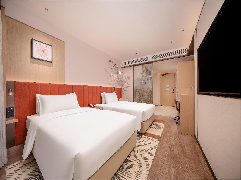 Hilton Garden Inn Beijing Fengtai Xiaotun Road image