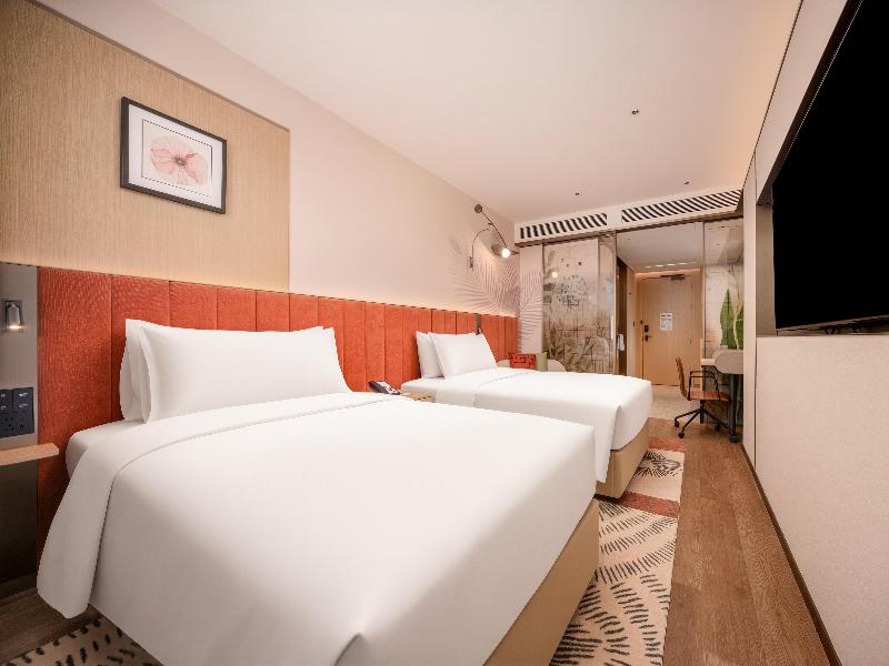 Hilton Garden Inn Beijing Fengtai Xiaotun Road image