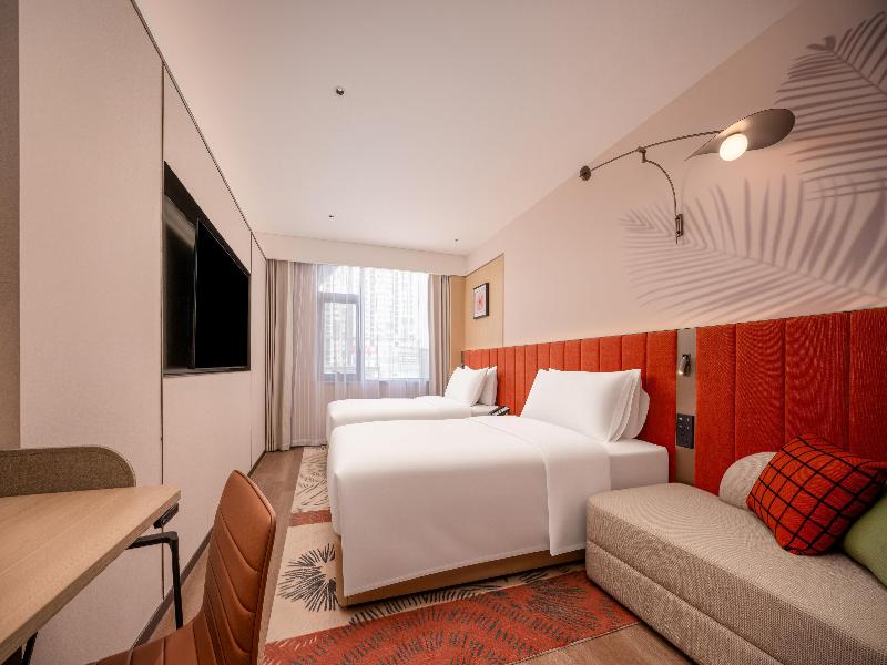 Hilton Garden Inn Beijing Fengtai Xiaotun Road image