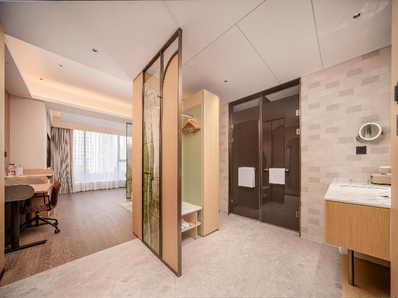 Hilton Garden Inn Beijing Fengtai Xiaotun Road image