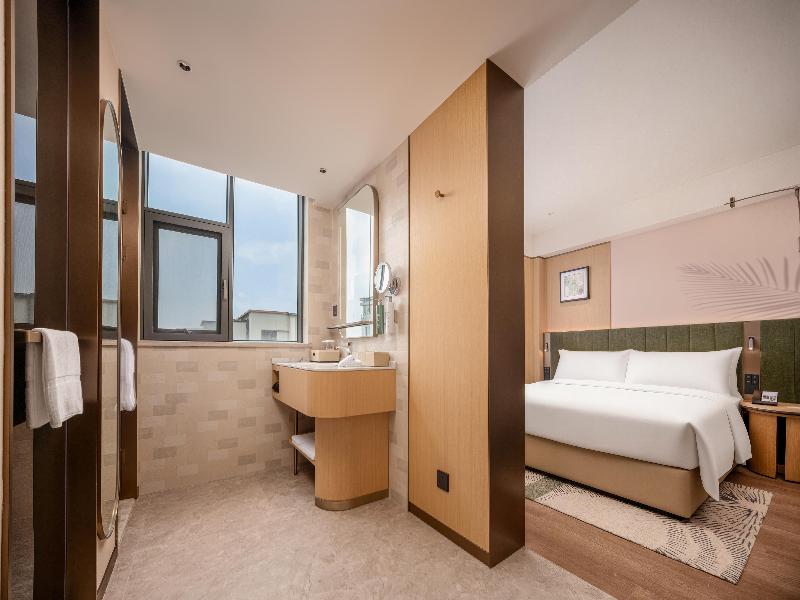 Hilton Garden Inn Beijing Fengtai Xiaotun Road image