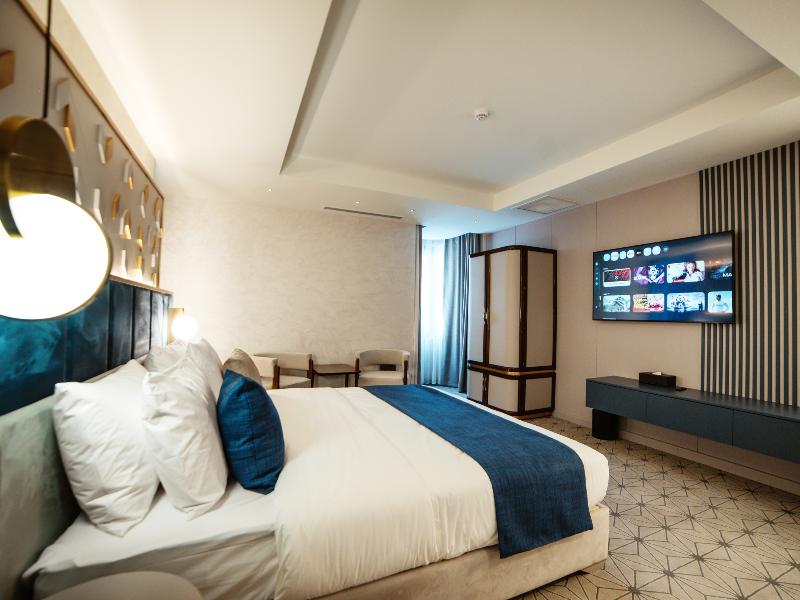 Meridian Luxury Boutique Hotel image