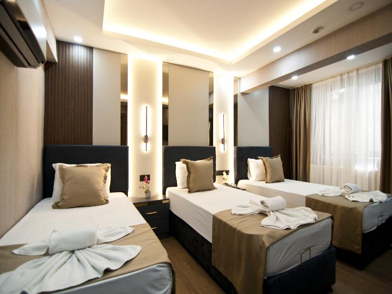 Grand Bagoz Hotel image