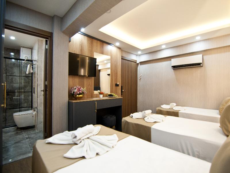 Grand Bagoz Hotel image