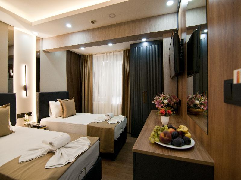 Grand Bagoz Hotel image