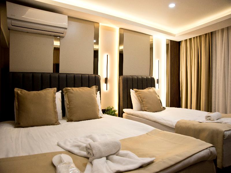 Grand Bagoz Hotel image