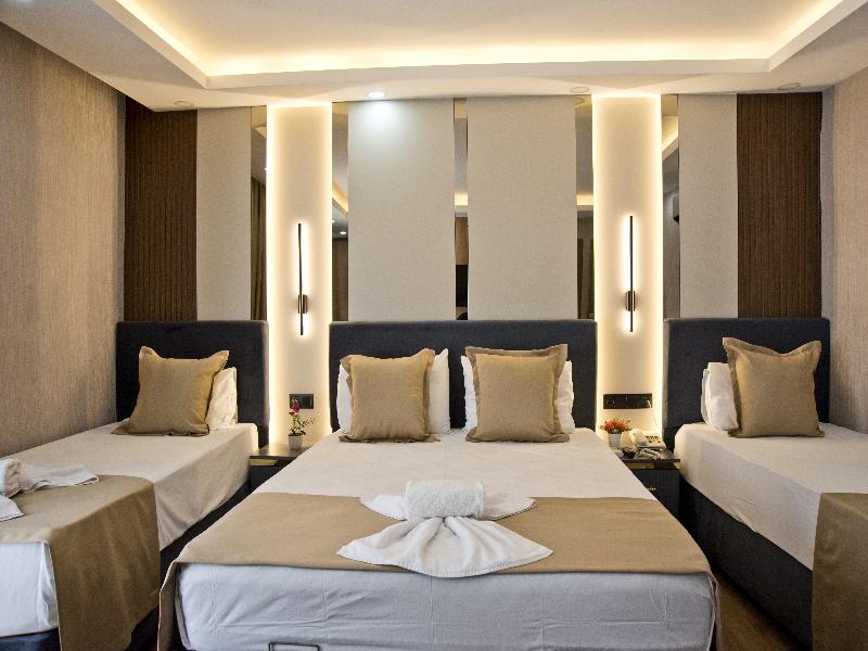 Grand Bagoz Hotel image
