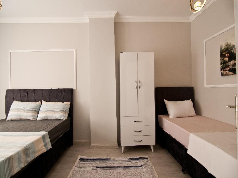Grand Bagoz Hotel image