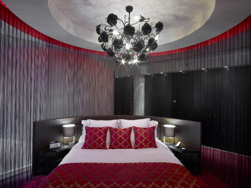 W Doha Hotel & Residences image