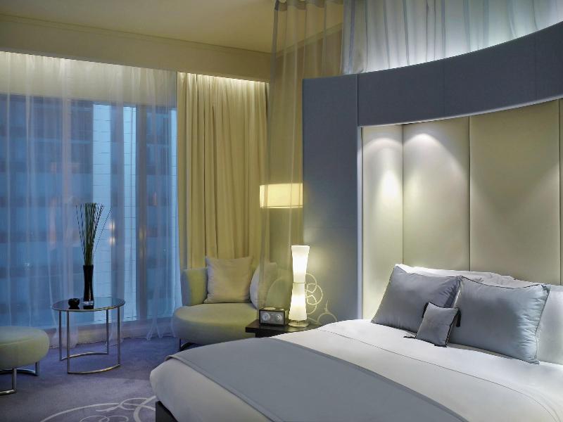 W Doha Hotel & Residences image