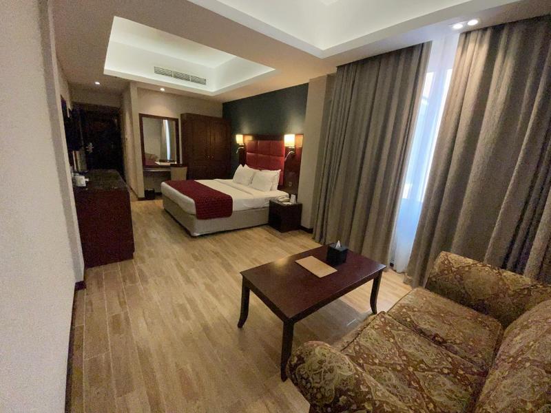Ramee Guestline Hotel image