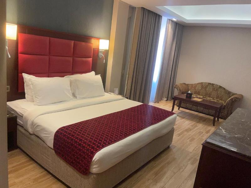 Ramee Guestline Hotel image