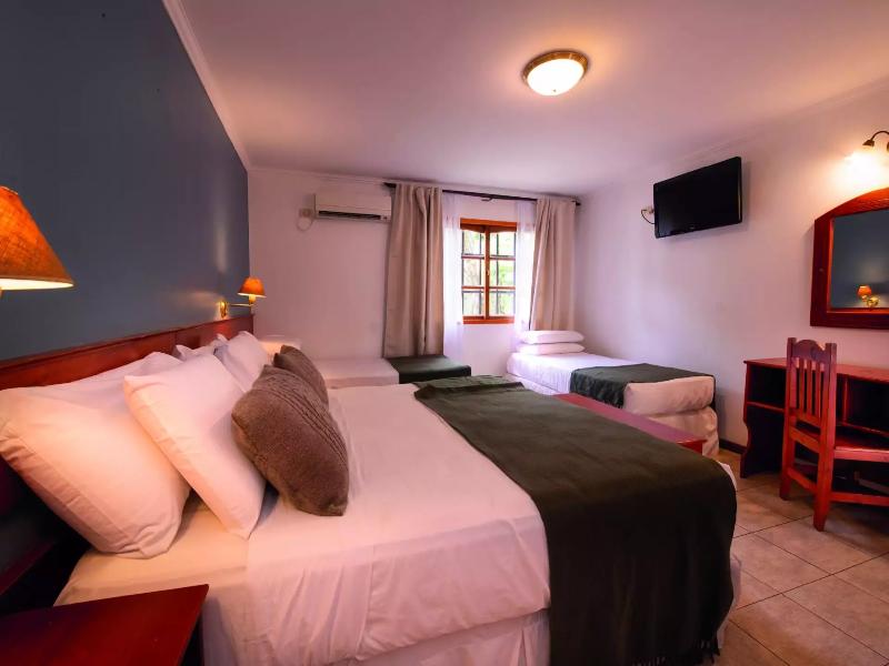 Hotel Y Cabañas Del Leñador image