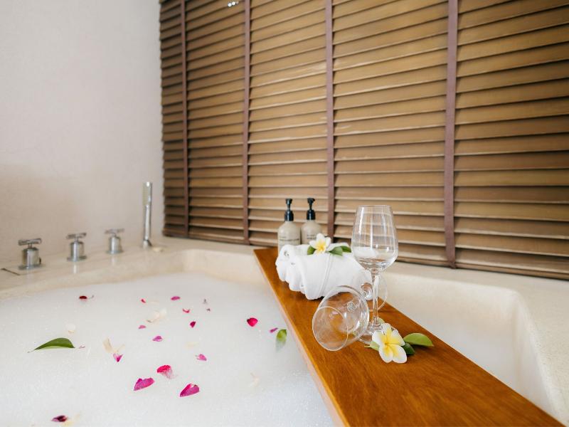 The Sea Koh Samui Resort and Residences by Tolani image