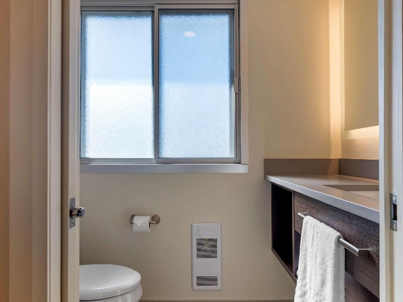 Best Western Plus Gatineau-Ottawa image