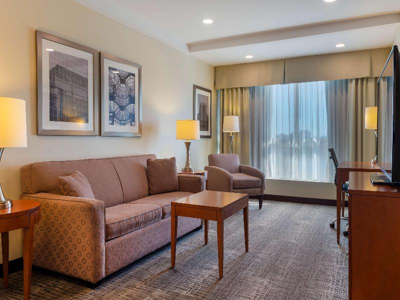 Best Western Plus Gatineau-Ottawa image